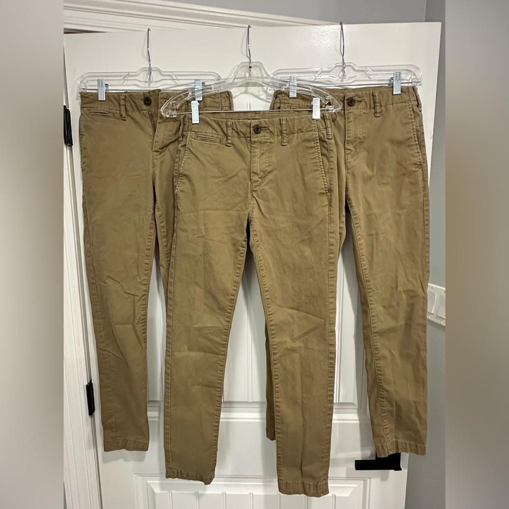 American Eagle Outfitters Men's Skinny Khaki Chinos